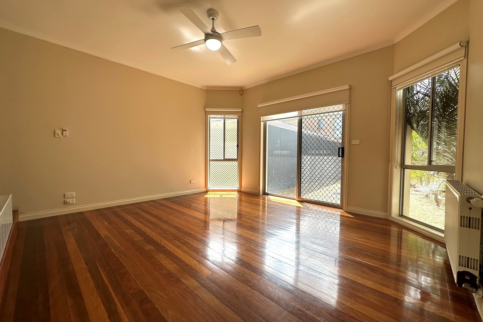 16 Queens Parade, Hillside, VIC 3037, Hillside - Thumbnail 6