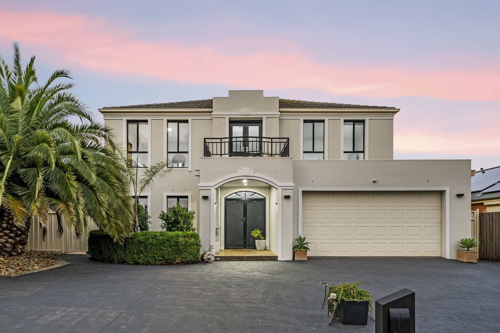 16 Queensberry Court, Hillside, VIC 3037 - Thumbnail 2 - 20/03/2025