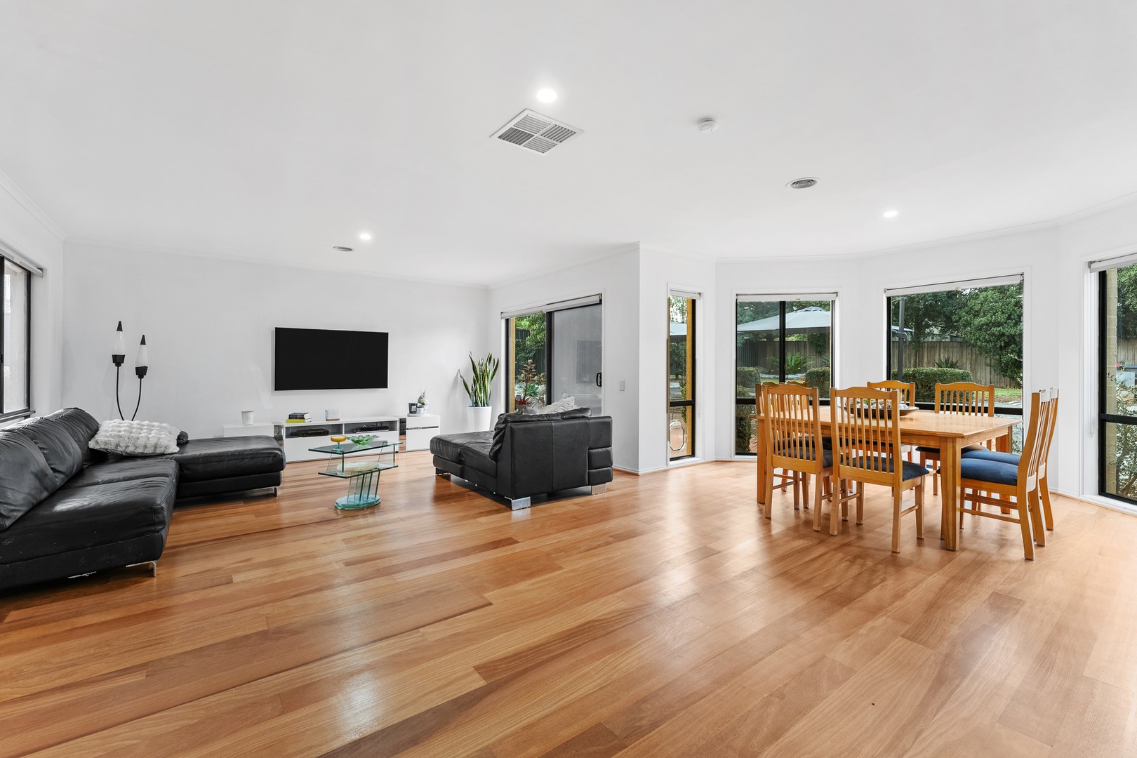 16 Queensberry Court, Hillside, VIC 3037, Hillside - Thumbnail 4