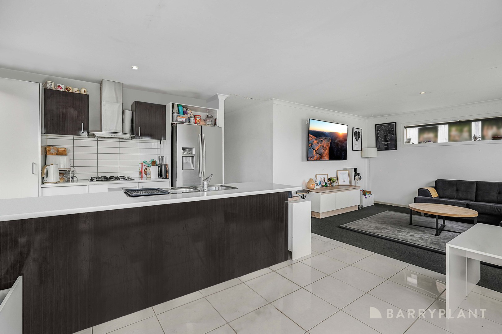 16 Rockford Street, Pakenham, VIC 3810 - Thumbnail 2 - 26/08/2025