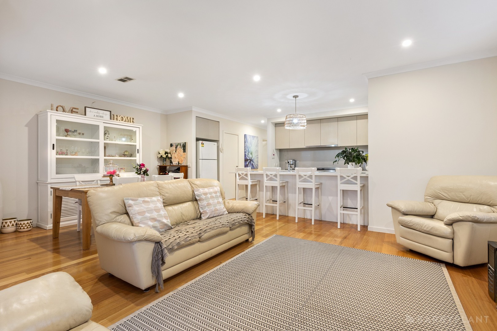 16 Rosette Crescent, Keysborough, VIC 3173 - Thumbnail 2 - 26/06/2024
