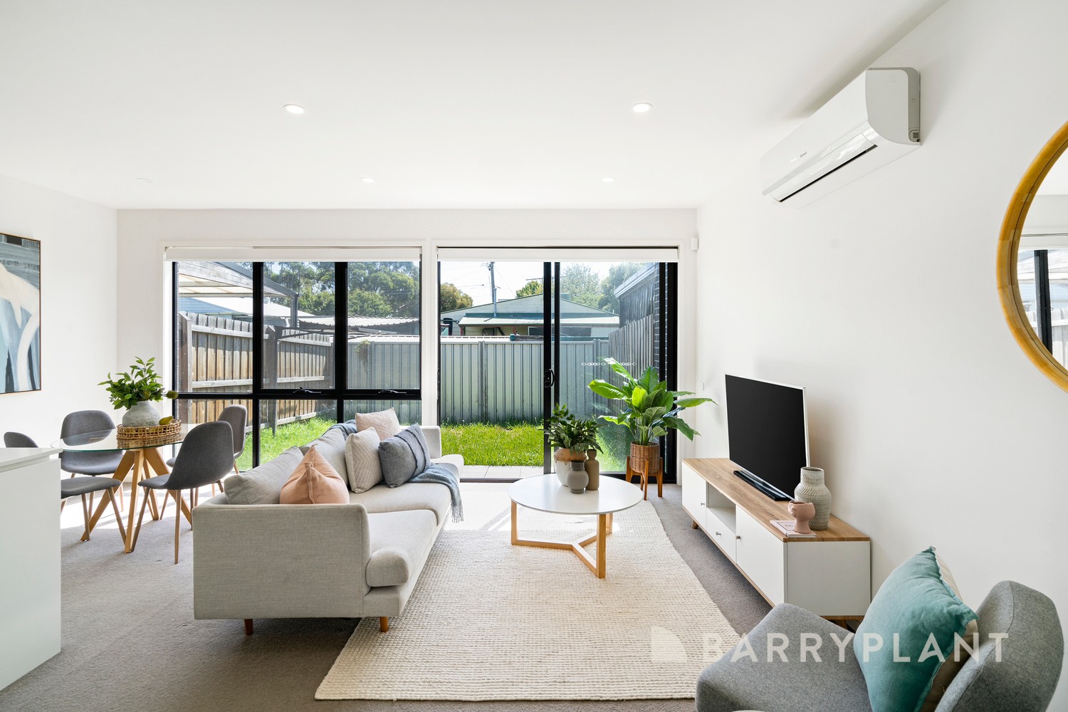 16 Royal Road, Braybrook, VIC 3019, Braybrook - Thumbnail 2