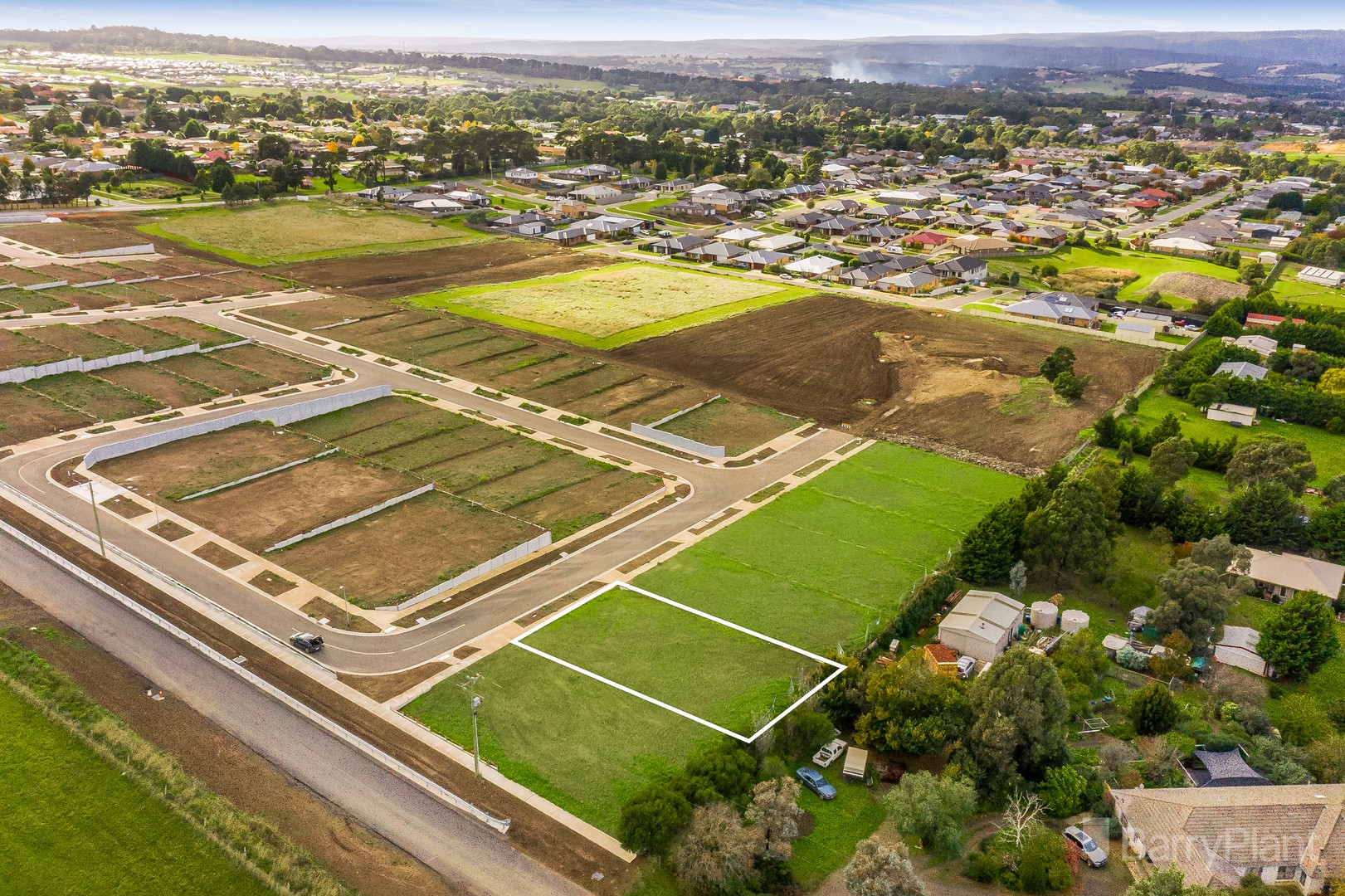 16 Royal Spoonbill Loop, Wallan, VIC 3756, Wallan - Thumbnail 2
