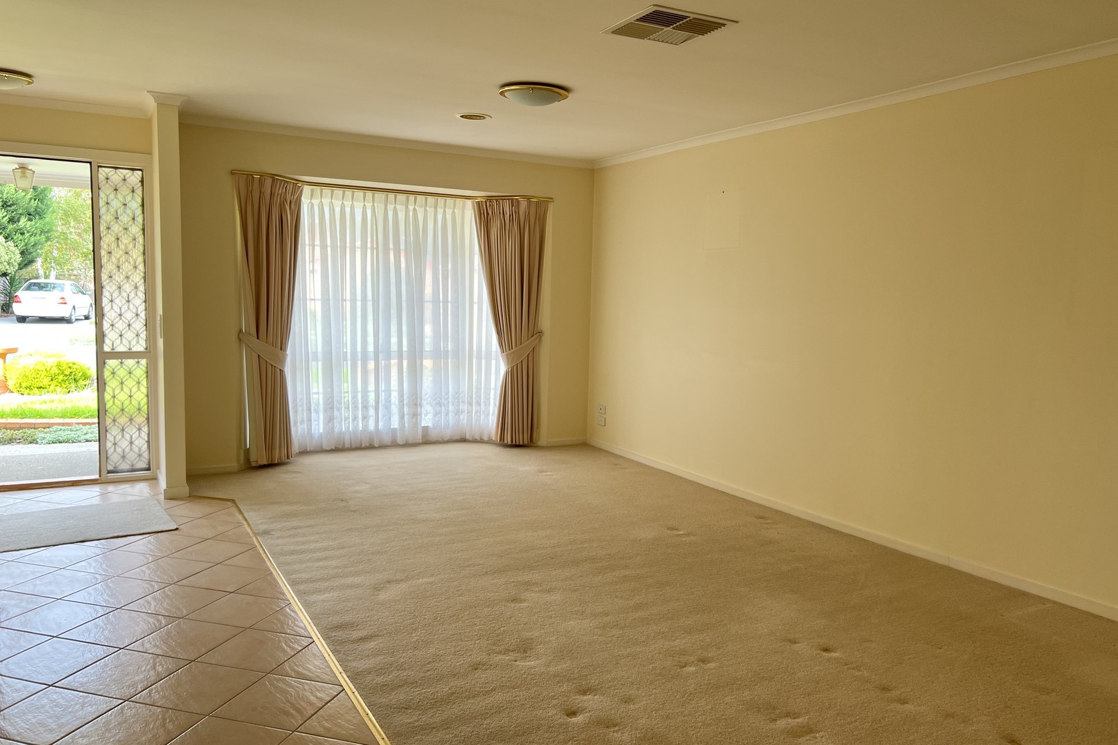 16 Rule Close, Mill Park, VIC 3082, Mill Park - Thumbnail 3