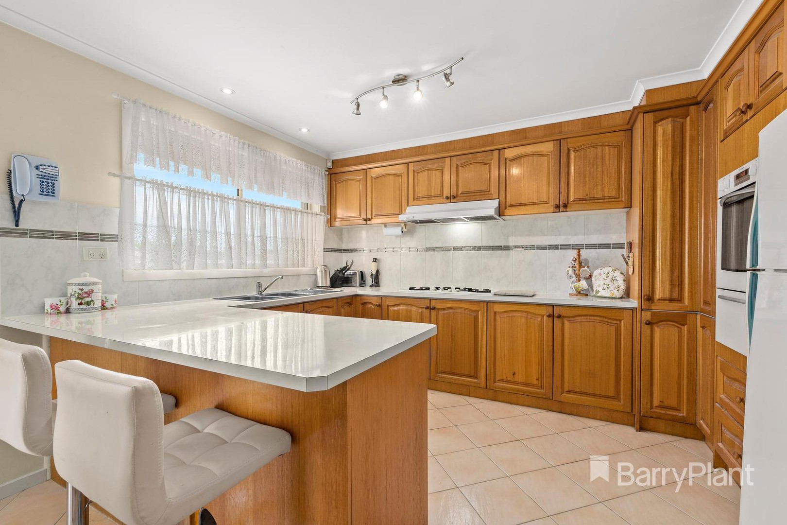 16 Rule Close, Mill Park, VIC 3082, Mill Park - Thumbnail 4