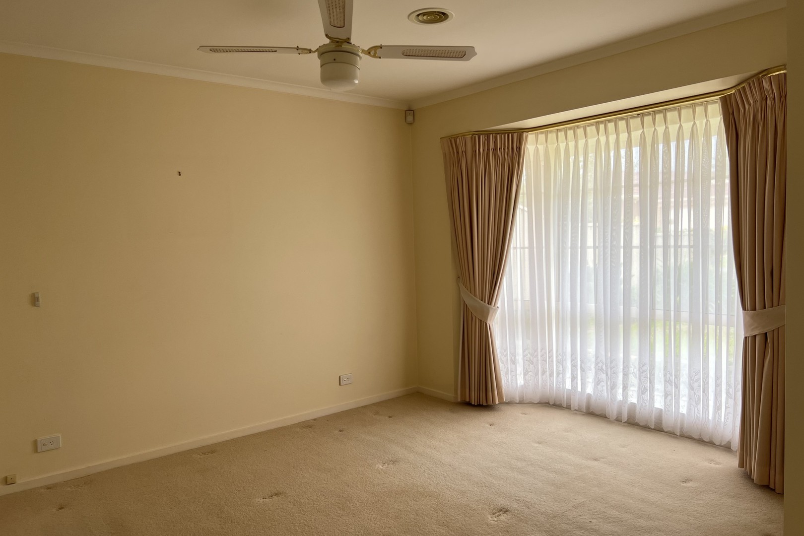16 Rule Close, Mill Park, VIC 3082, Mill Park - Thumbnail 4