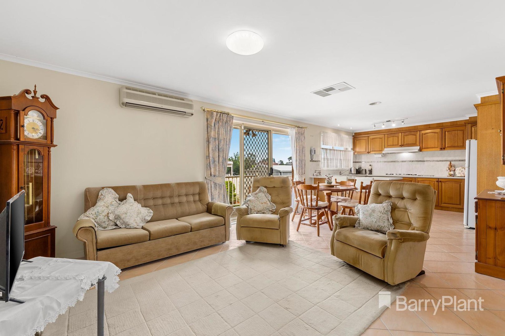 16 Rule Close, Mill Park, VIC 3082, Mill Park - Thumbnail 5