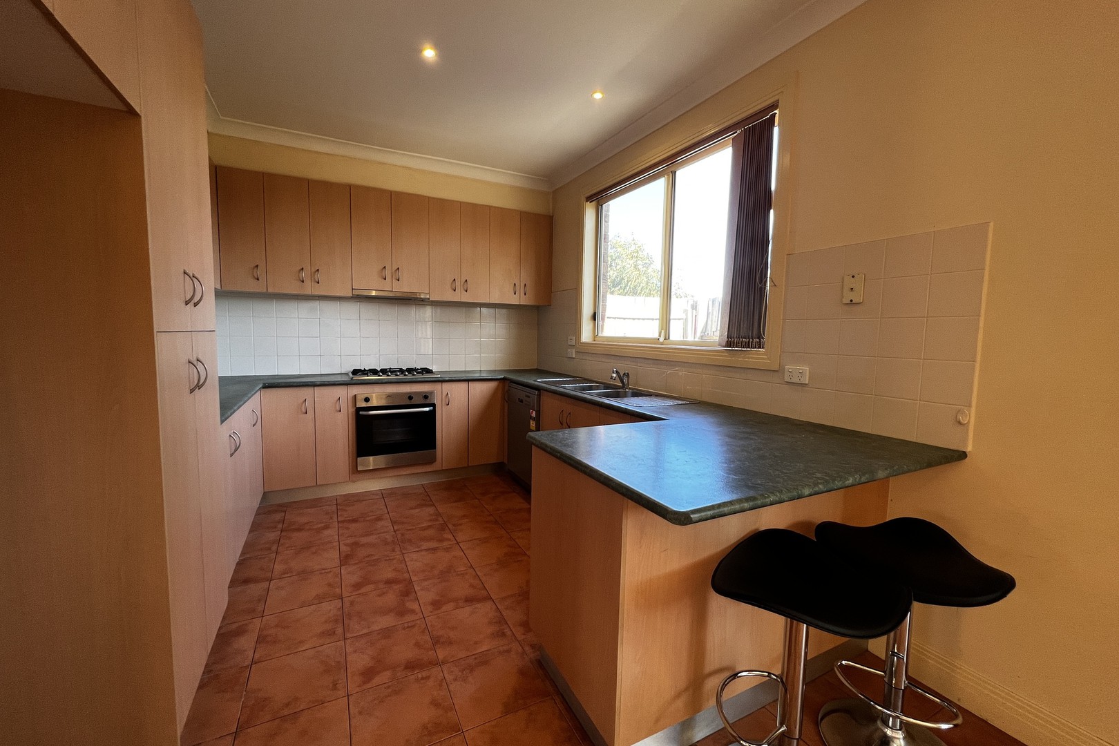 16 Sacras Court, Sydenham, VIC 3037, Sydenham - Thumbnail 2