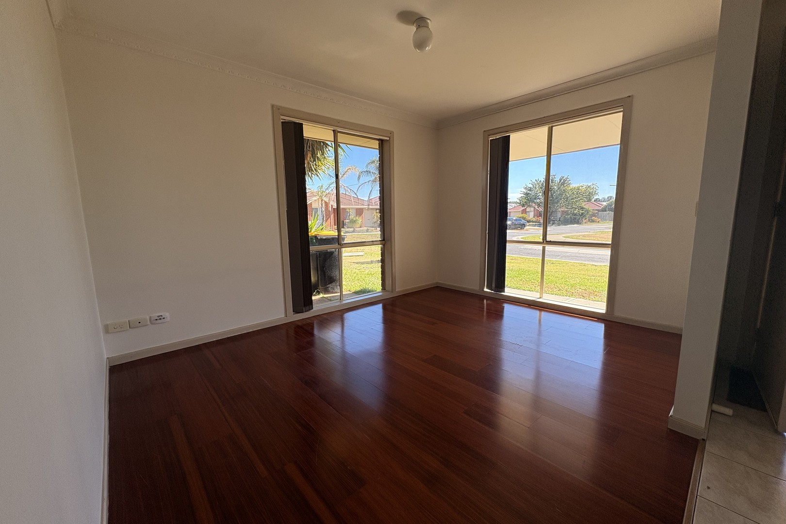 16 Santolin Drive, Hillside, VIC 3037, Hillside - Thumbnail 4