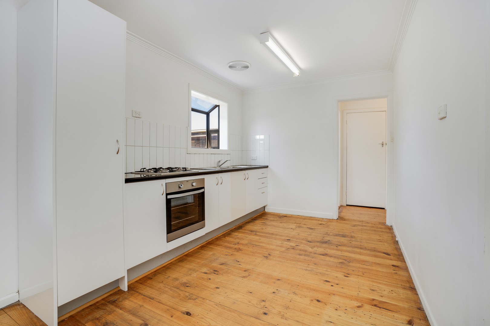 16 Seaforth StreetNorth Shore, VIC 3214, North Shore - Thumbnail 6