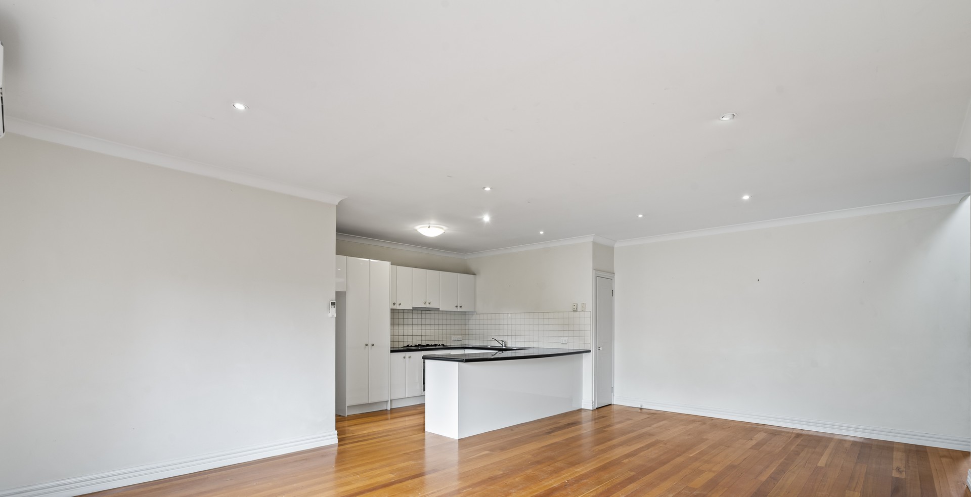 16 Severn Street, Box Hill North, VIC 3129, Box Hill North - Thumbnail 4