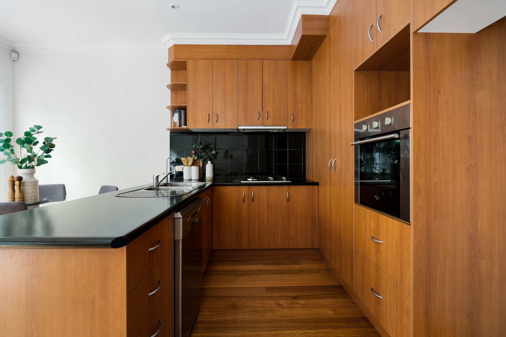 16 Sheedy Street, Richmond, VIC 3121, Richmond - Thumbnail 4
