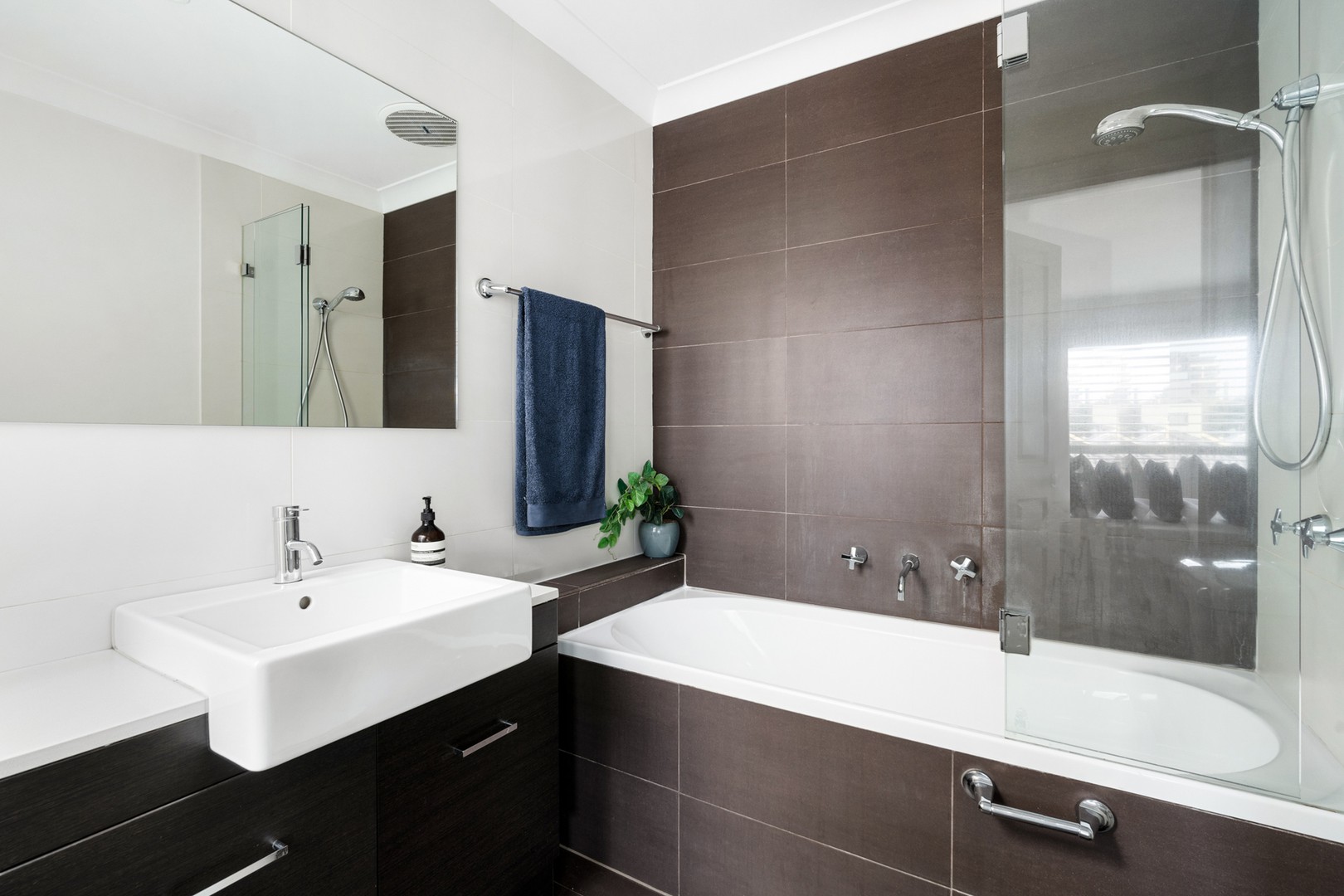 16 Sheedy Street, Richmond, VIC 3121, Richmond - Thumbnail 8