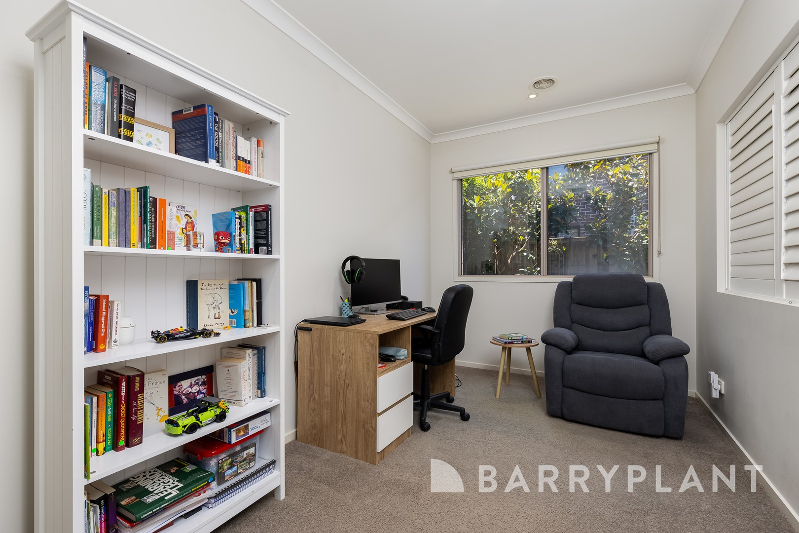 16 Shiraz Crescent, Point Cook, VIC 3030, Point Cook - Thumbnail 6