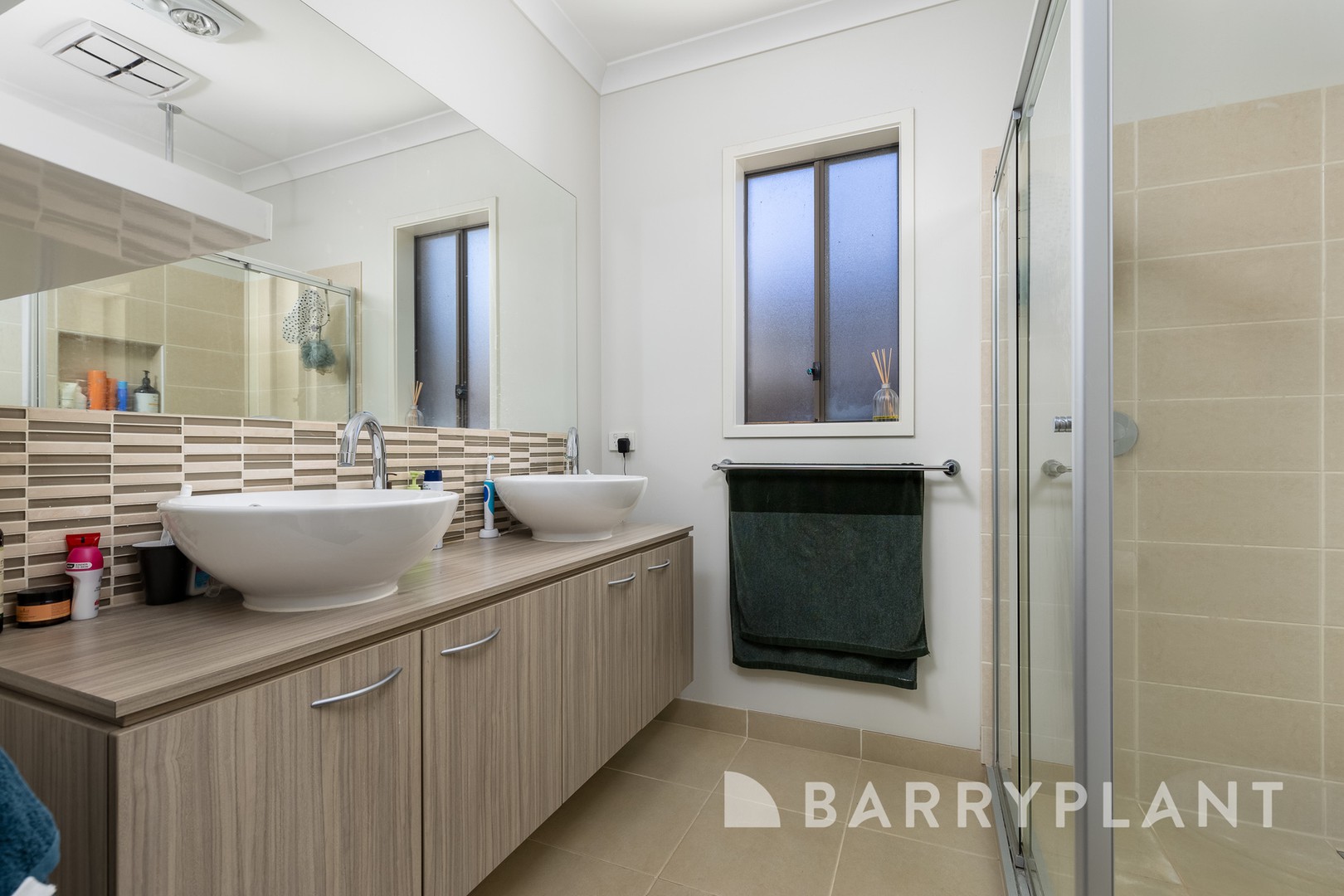 16 Shiraz Crescent, Point Cook, VIC 3030, Point Cook - Thumbnail 7