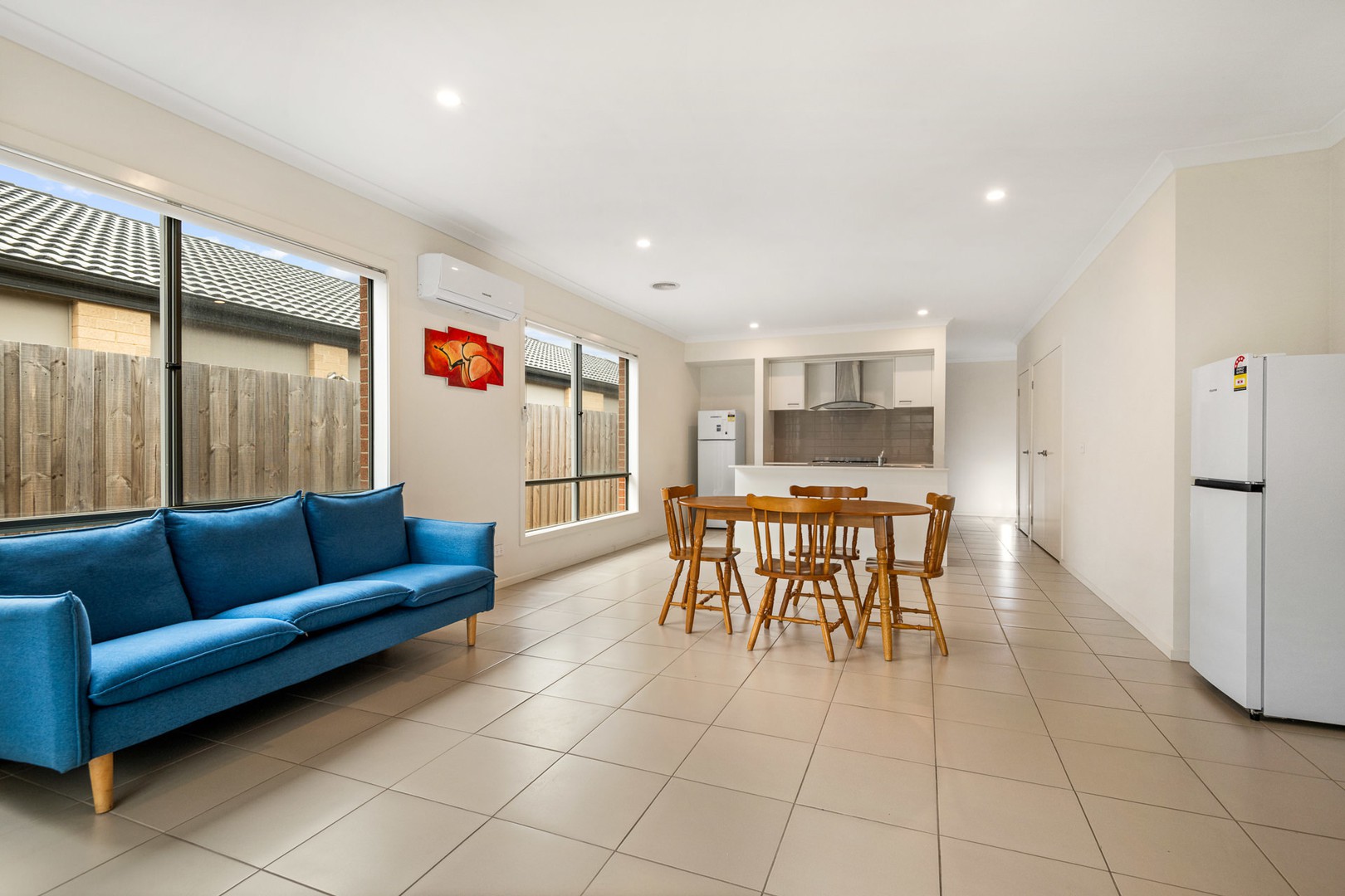 16 Silver Oak Way, Mount Duneed, VIC 3217 - Thumbnail 2 - 08/04/2026