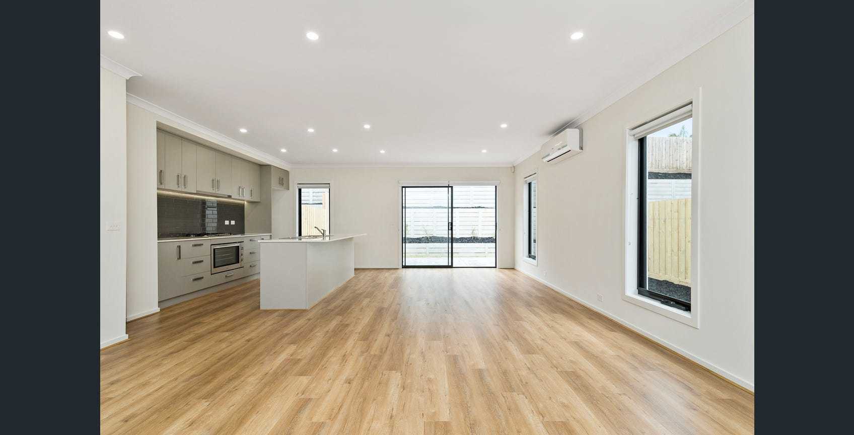 16 Simmons Court, Chirnside Park, VIC 3116, Chirnside Park - Thumbnail 3