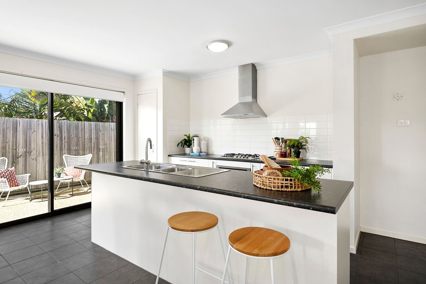 16 Simony Drive, Armstrong Creek, VIC 3217, Armstrong Creek - Thumbnail 2
