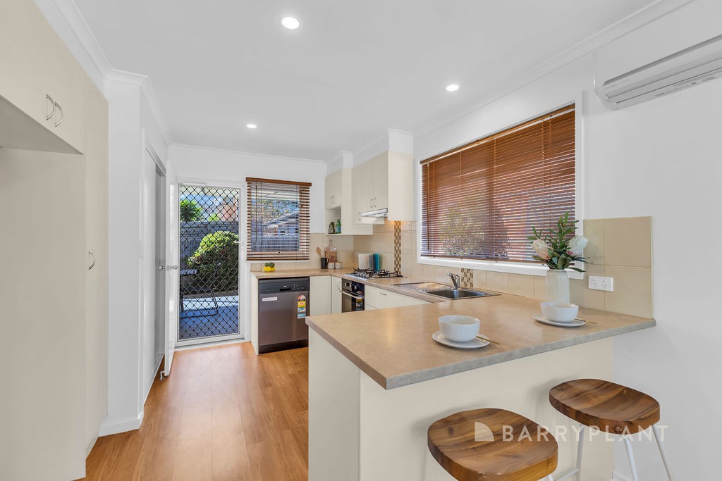 16 Simpson Road, Ferntree Gully, VIC 3156, Ferntree Gully - Thumbnail 4