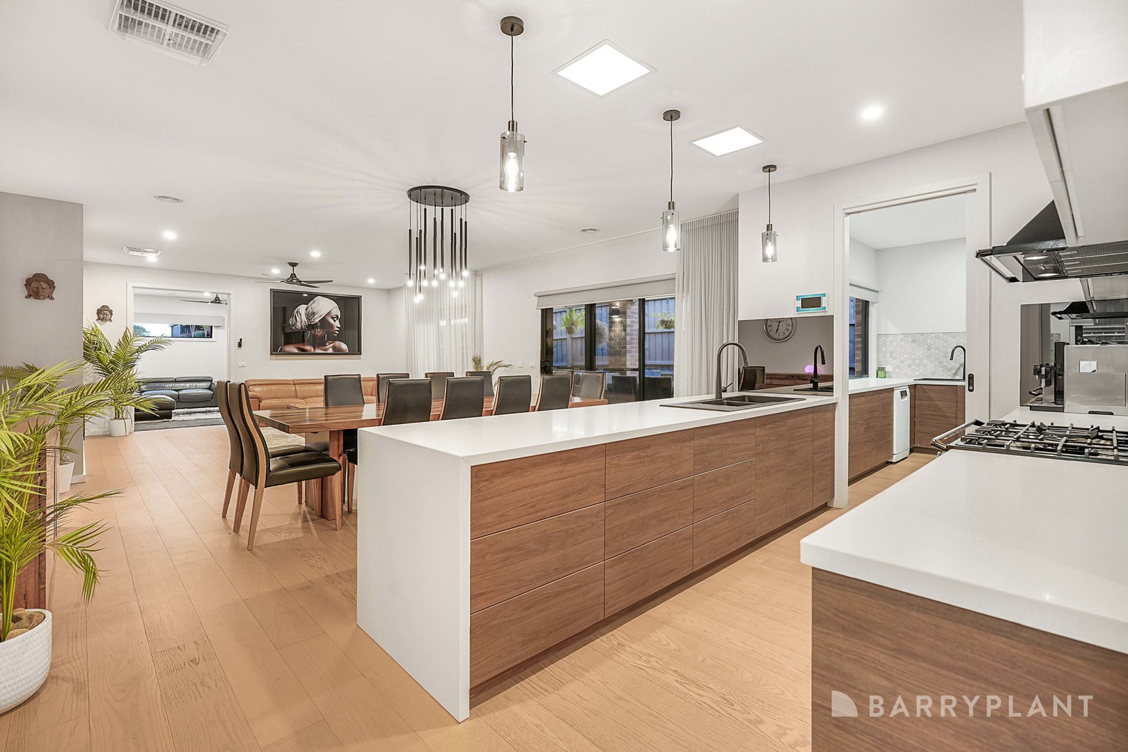 16 Sleeper Rise, Garfield, VIC 3814 - Thumbnail 2 - 03/09/2025