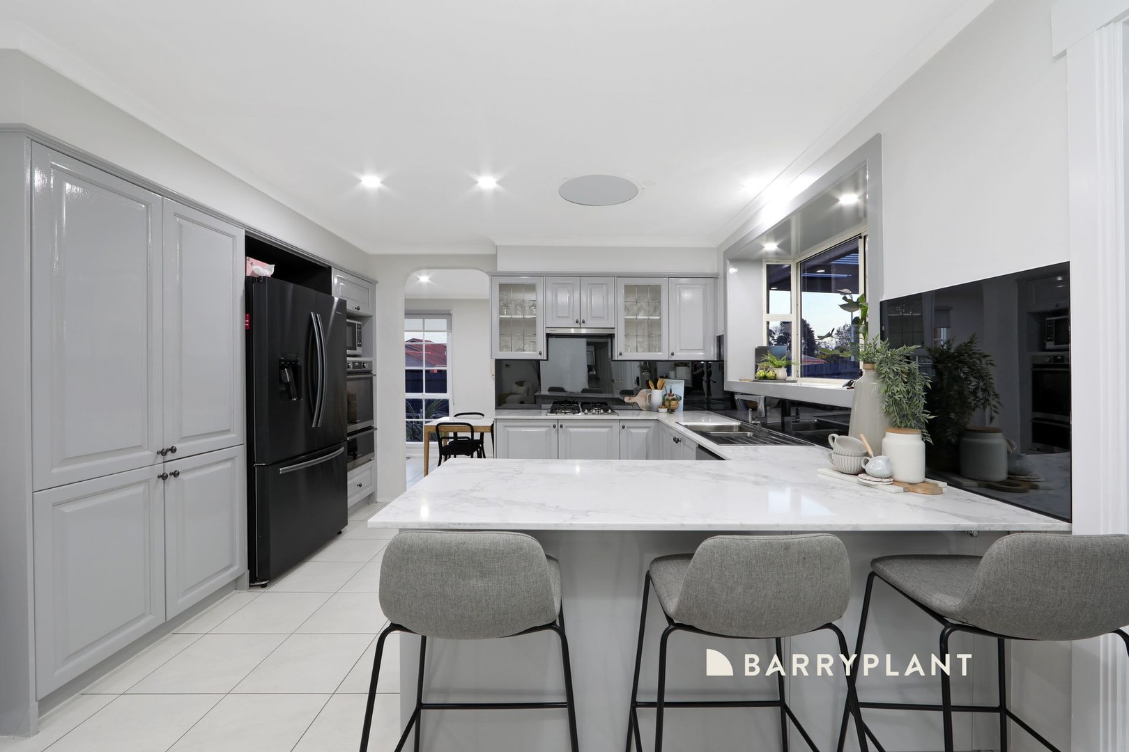 16 St Martins Court, Wantirna South, VIC 3152, Wantirna South - Thumbnail 4