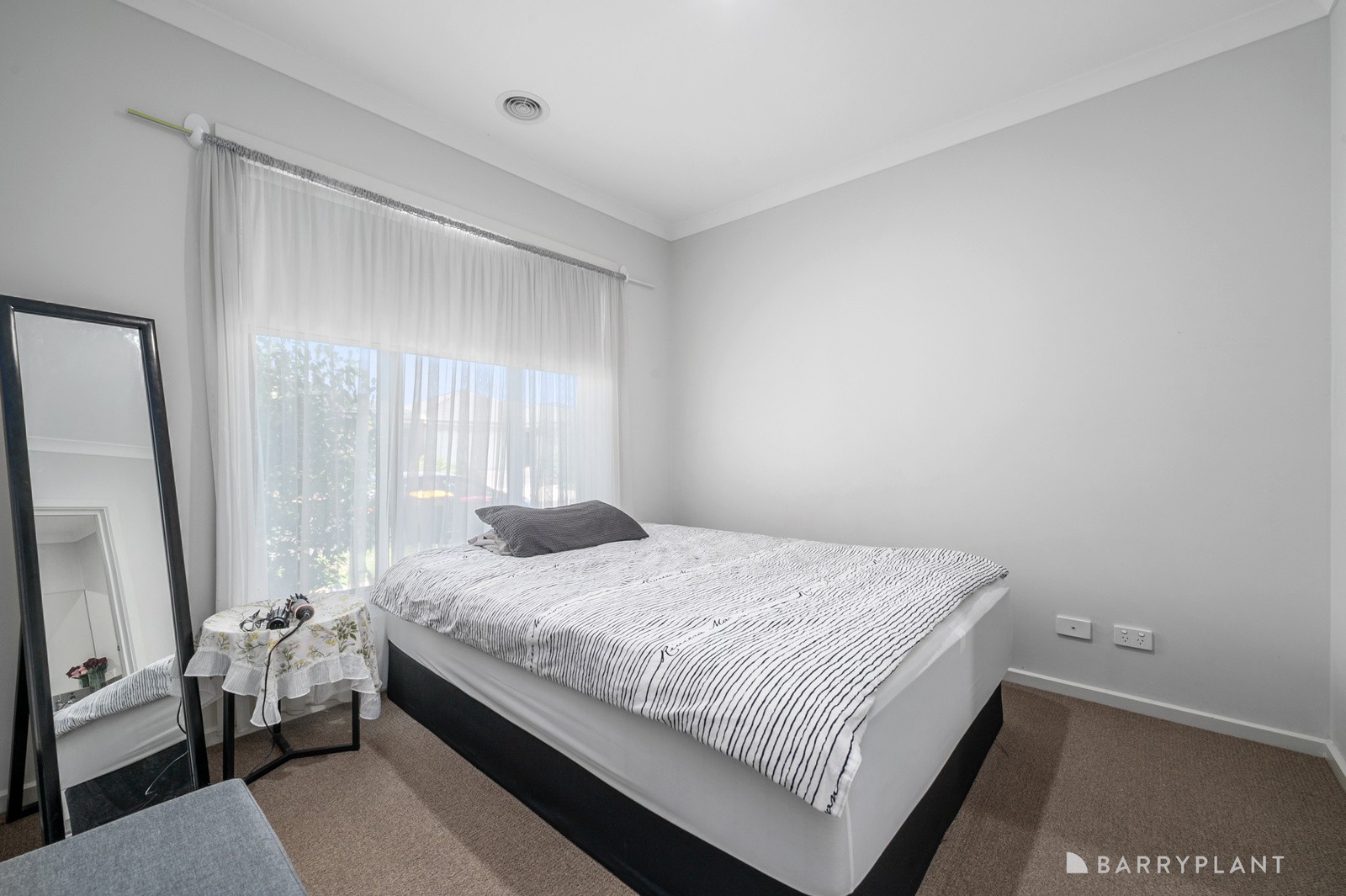 16 Staccato Terrace, Strathtulloh, VIC 3338, Strathtulloh - Thumbnail 2