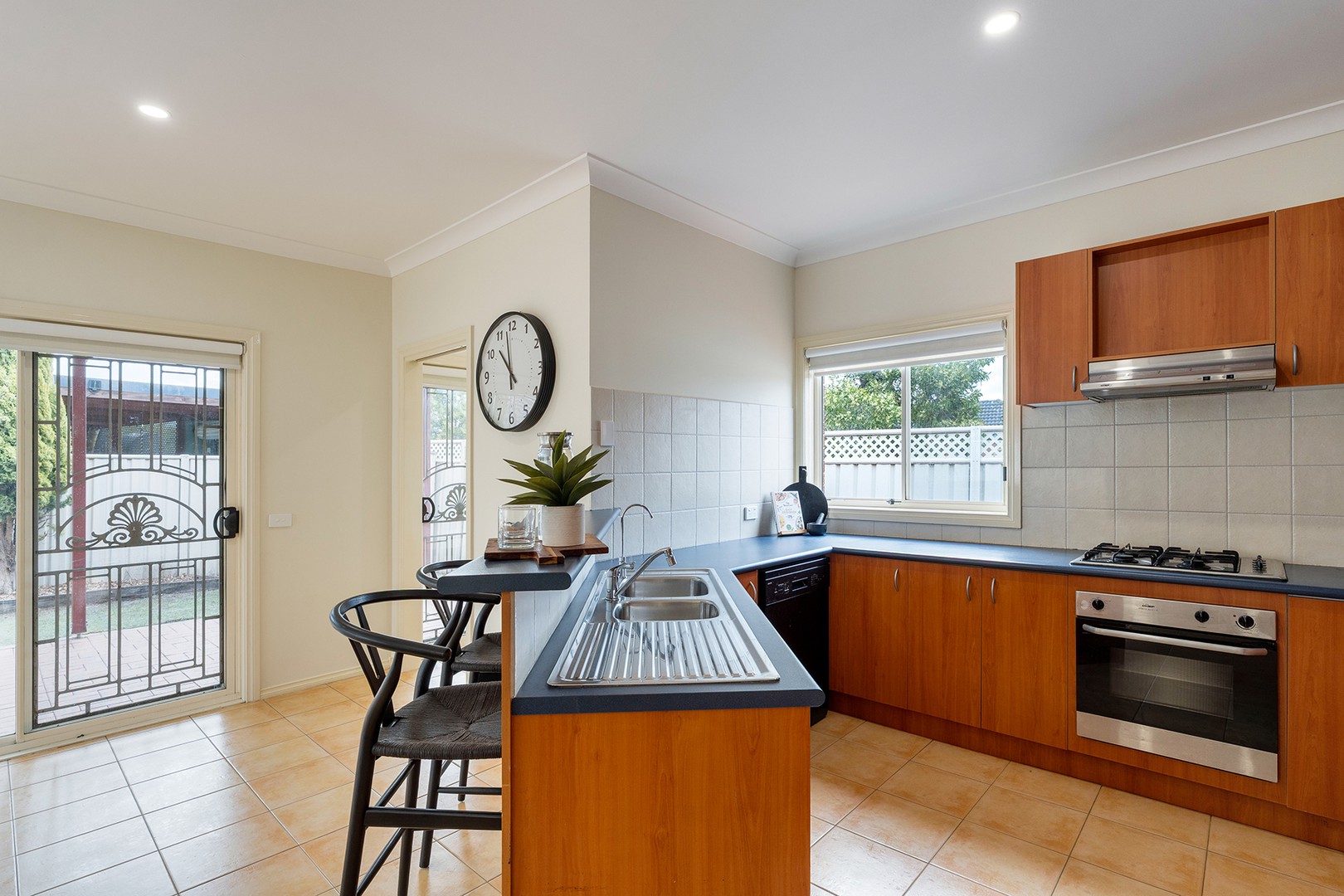 16 Stoneleigh Place, Craigieburn, VIC 3064 - Thumbnail 2 - 29/09/2025