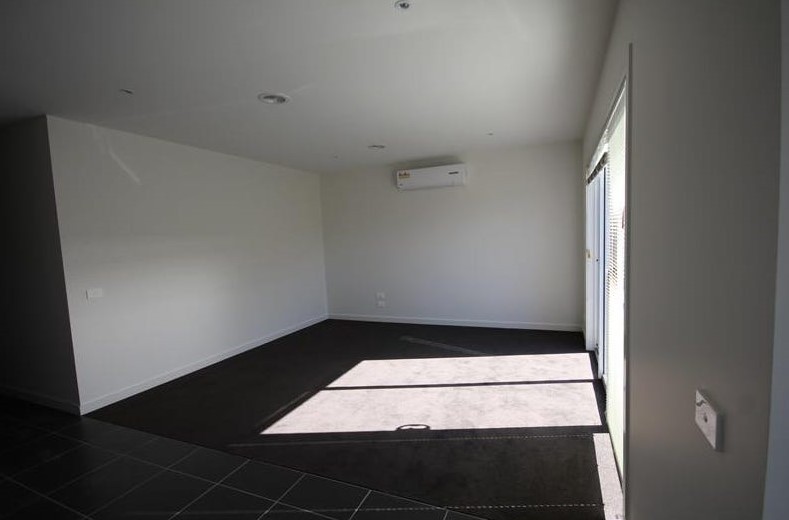 16 Sunflower Circuit, Carrum Downs, VIC 3201, Carrum Downs - Thumbnail 2