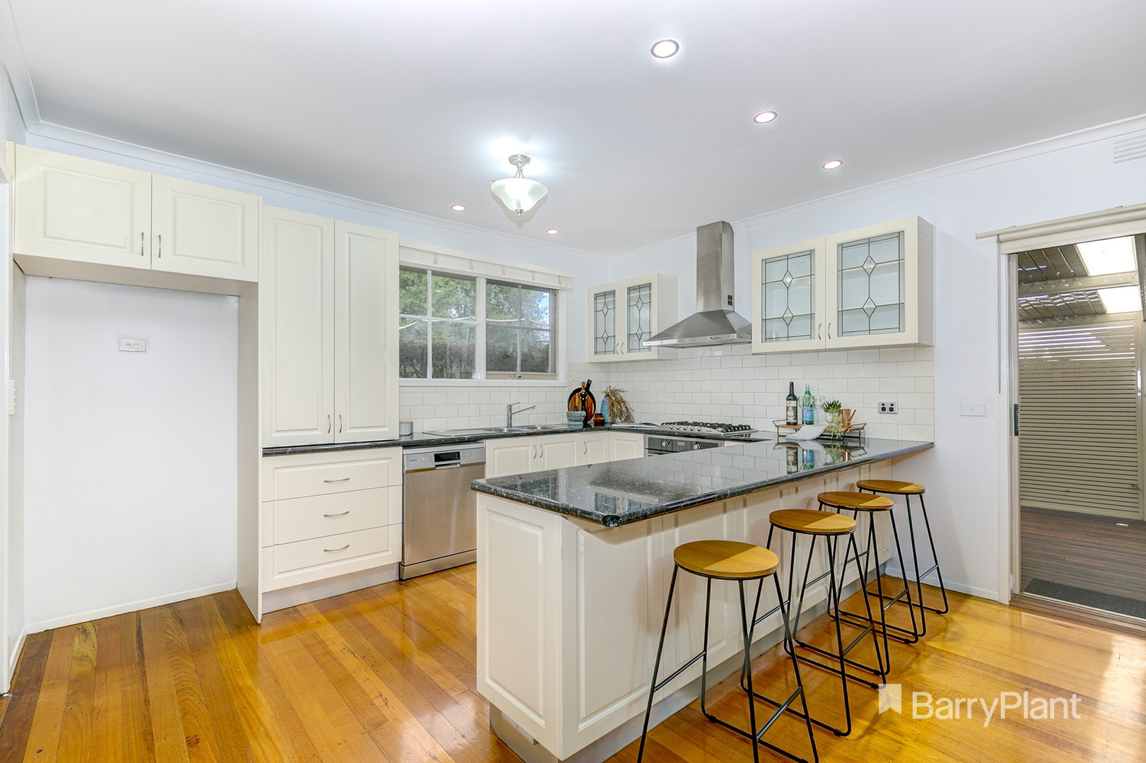 16 Sutherland Street, Hadfield, VIC 3046, Hadfield - Thumbnail 5