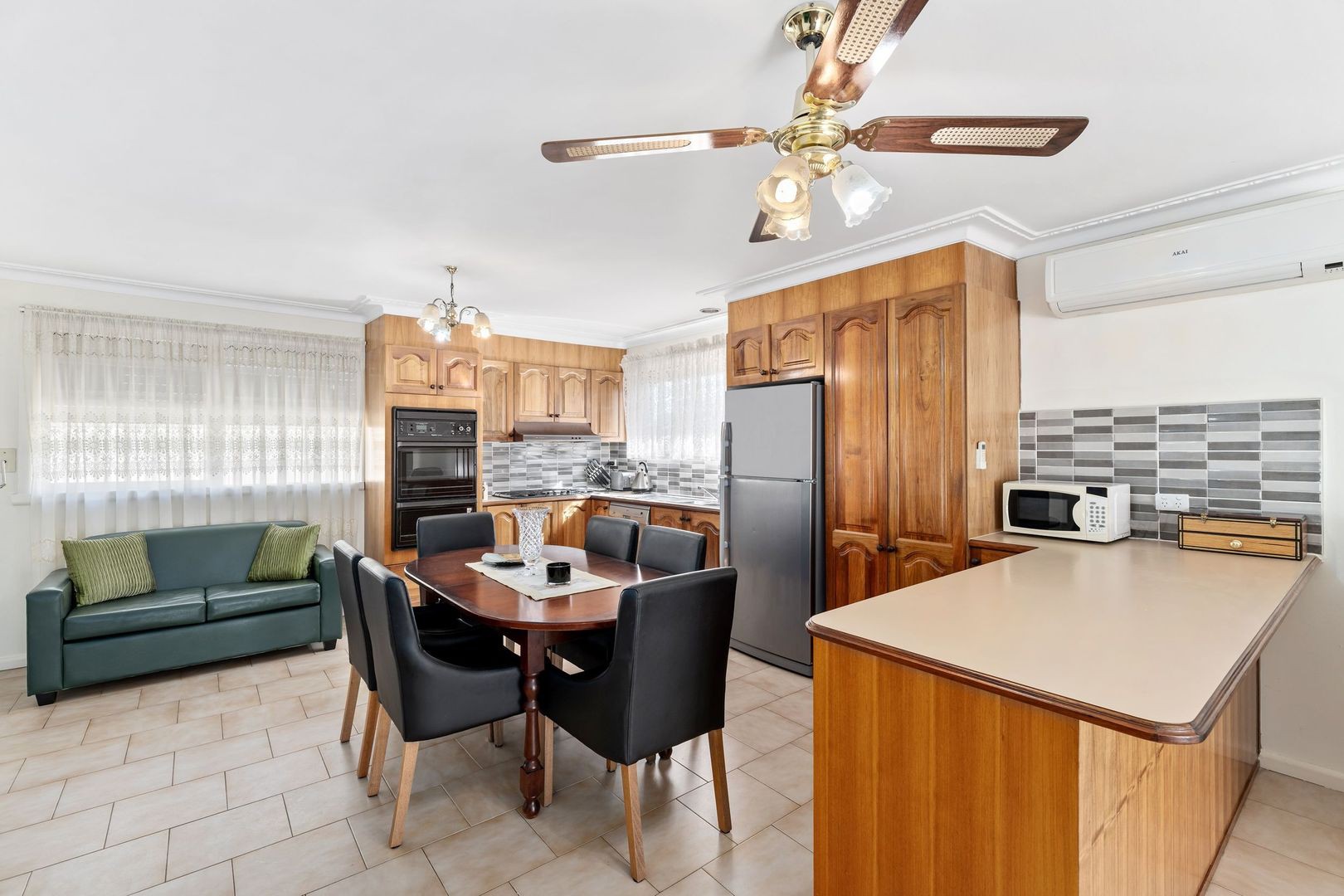 16 Swan St, Keilor Park, VIC 3042, Keilor Park - Thumbnail 4