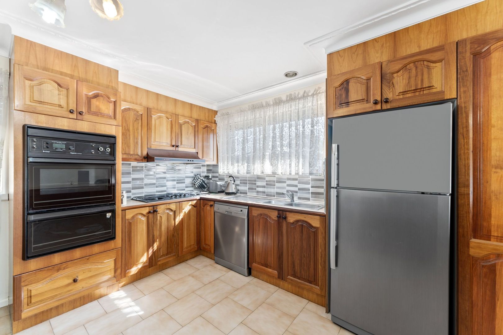 16 Swan St, Keilor Park, VIC 3042, Keilor Park - Thumbnail 5