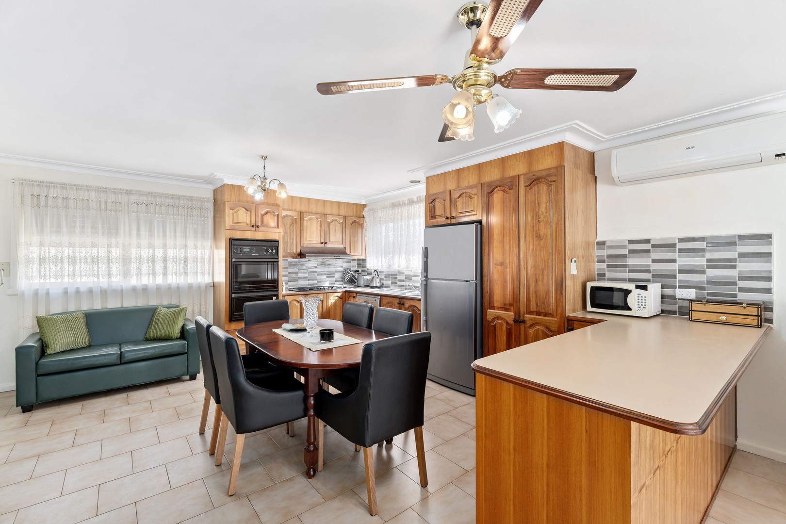 16 Swan Street, Keilor Park, VIC 3042, Keilor Park - Thumbnail 5
