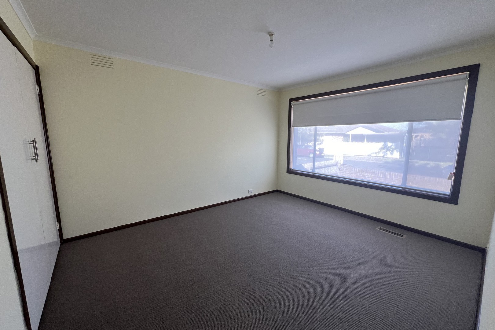 16 Swansea Parade, St Albans, VIC 3021, St Albans - Thumbnail 8