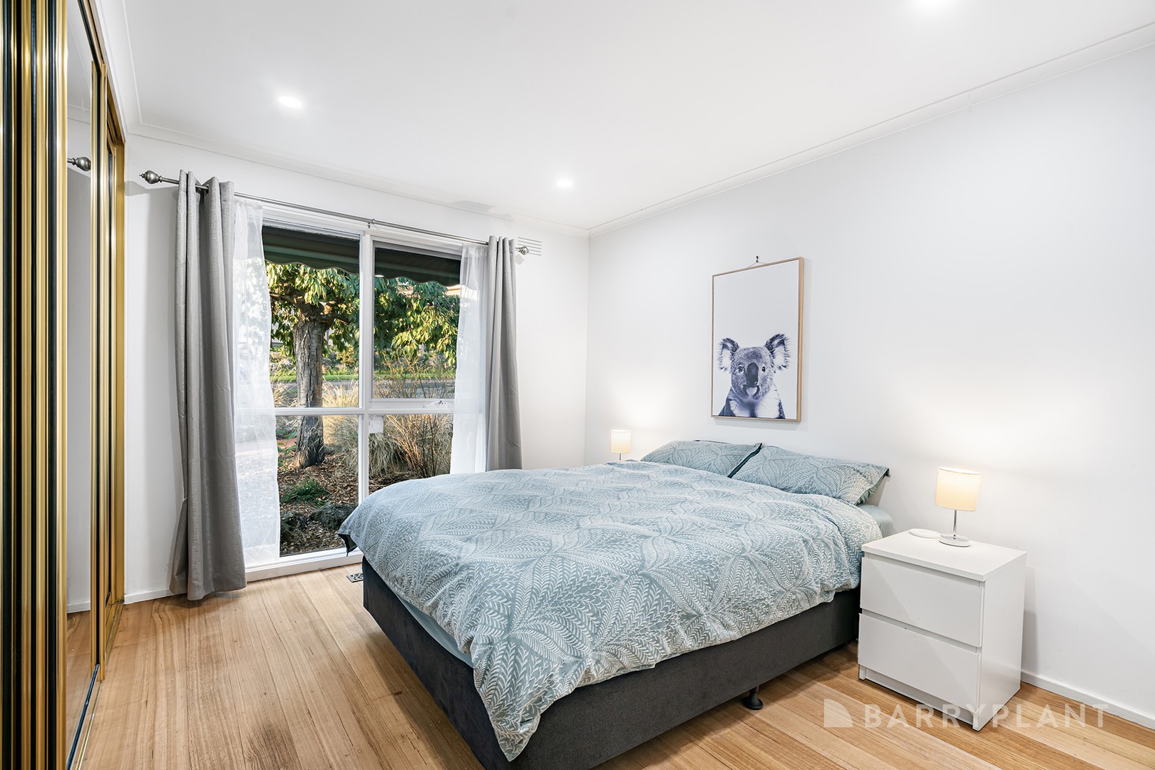 16 Swinburne Avenue, Mooroolbark, VIC 3138, Mooroolbark - Thumbnail 6