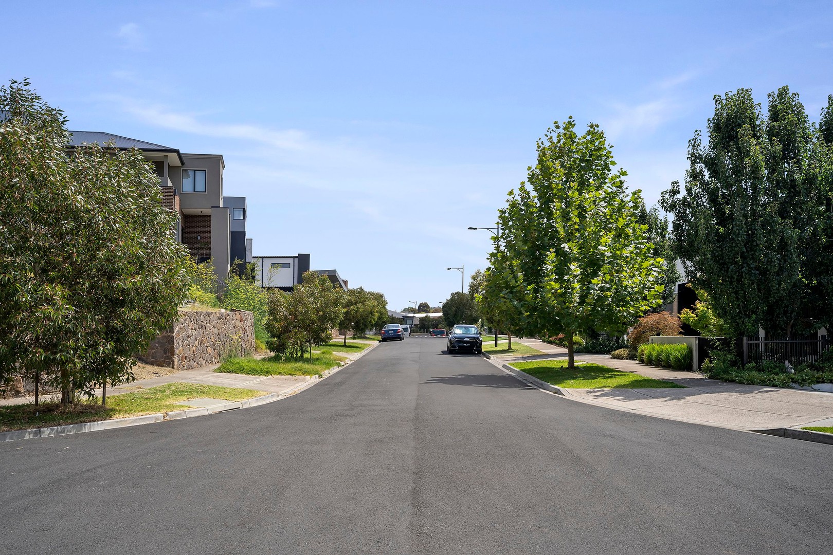 16 Talus Court, Keilor East, VIC 3033 - Thumbnail 2 - 23/03/2026