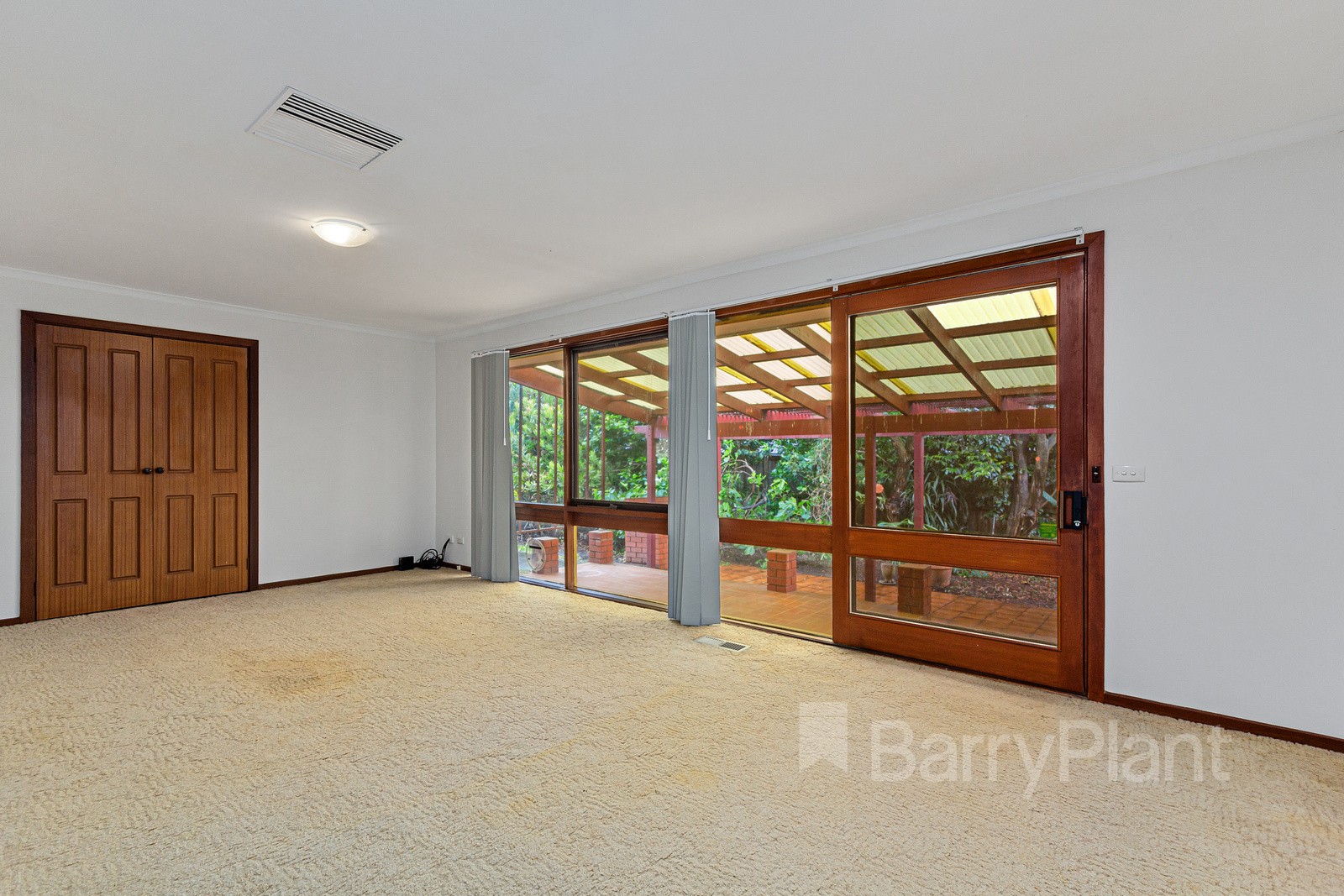 16 Tanderra Crescent, Wantirna, VIC 3152, Wantirna - Thumbnail 5