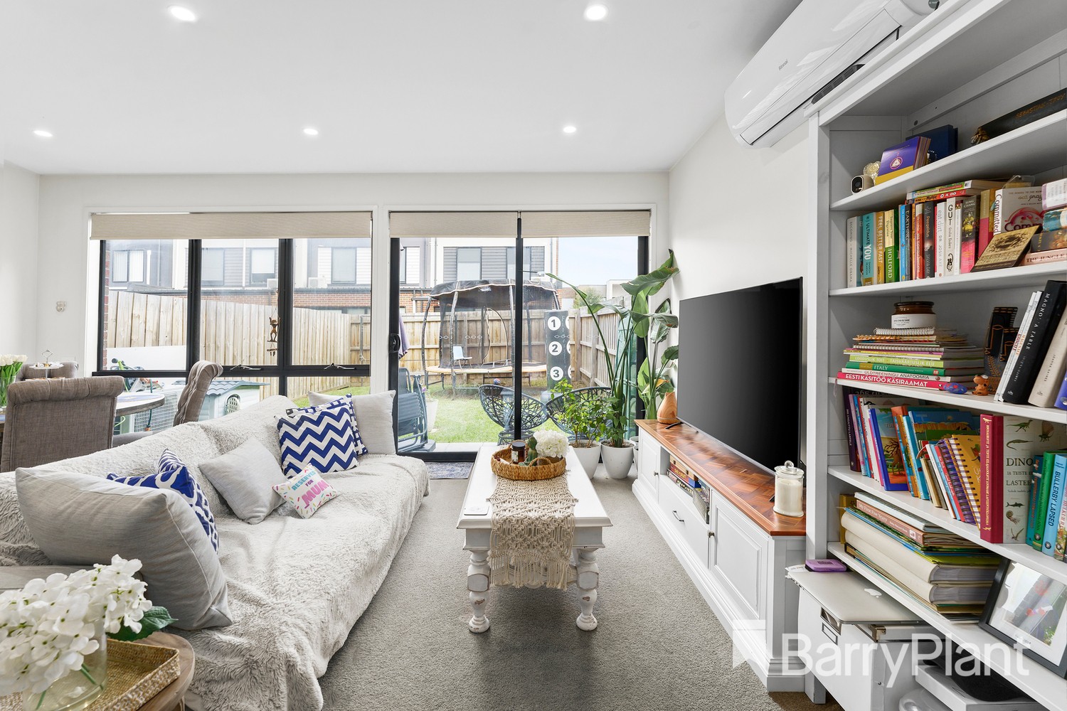 16 Teague Crescent, Braybrook, VIC 3019, Braybrook - Thumbnail 2
