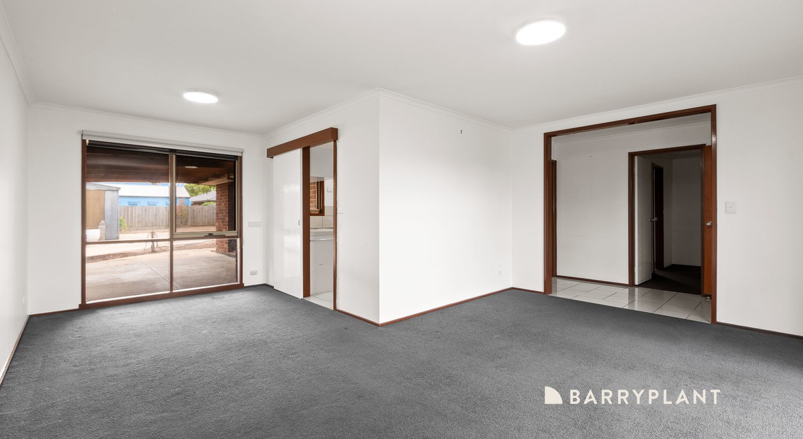 16 Terry Close, Narre Warren, VIC 3805, Narre Warren - Thumbnail 4