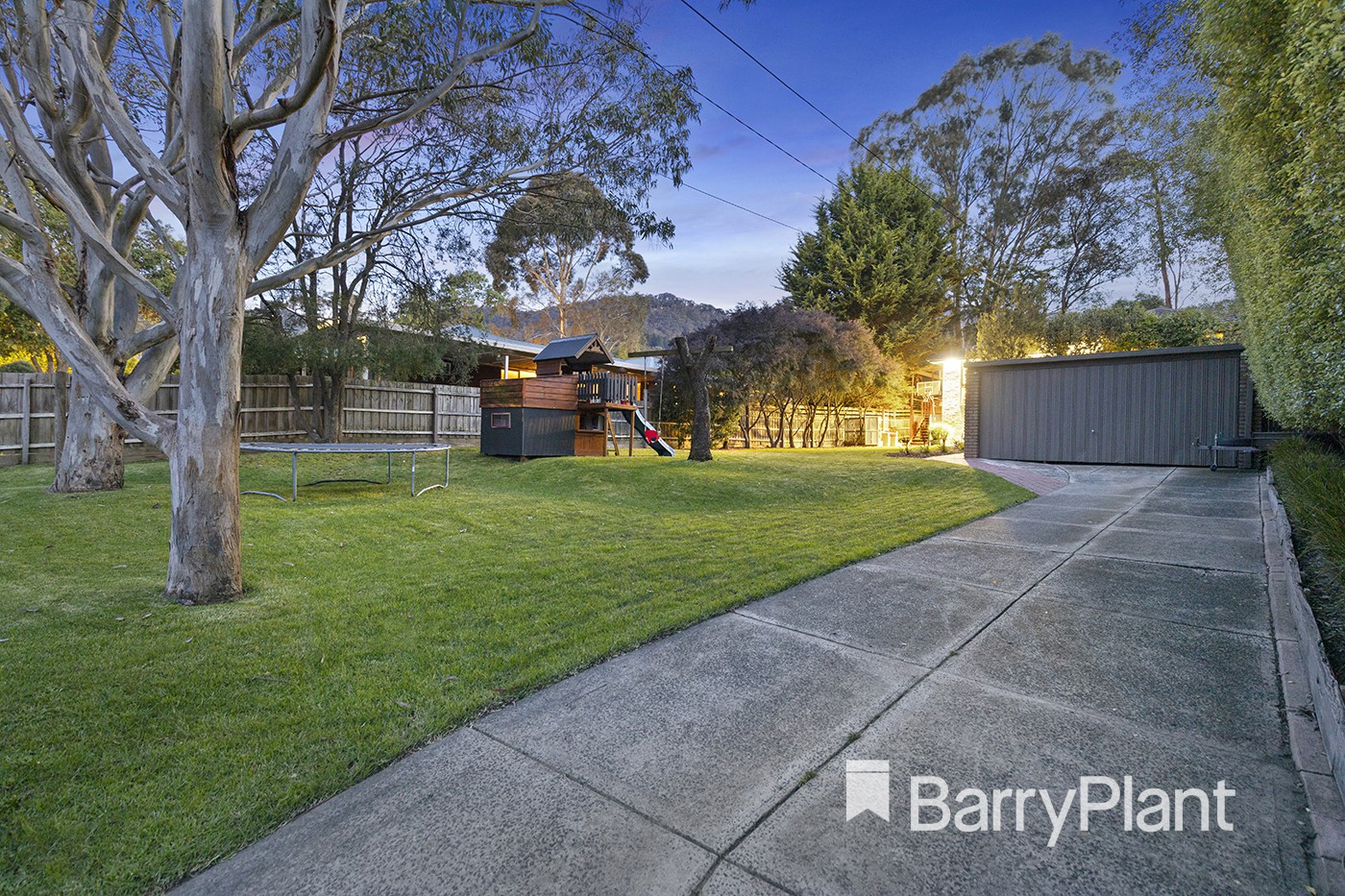 16 The AvenueMontrose, VIC 3765, Montrose - Thumbnail 2