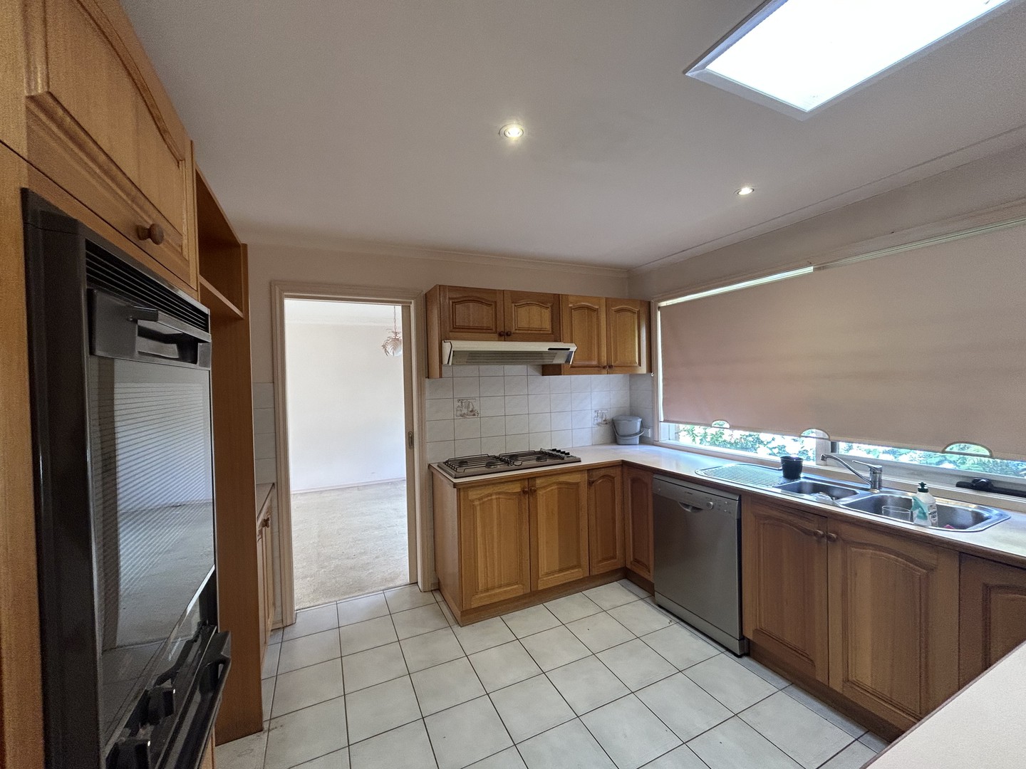16 The Grove, Boronia, VIC 3155, Boronia - Thumbnail 3