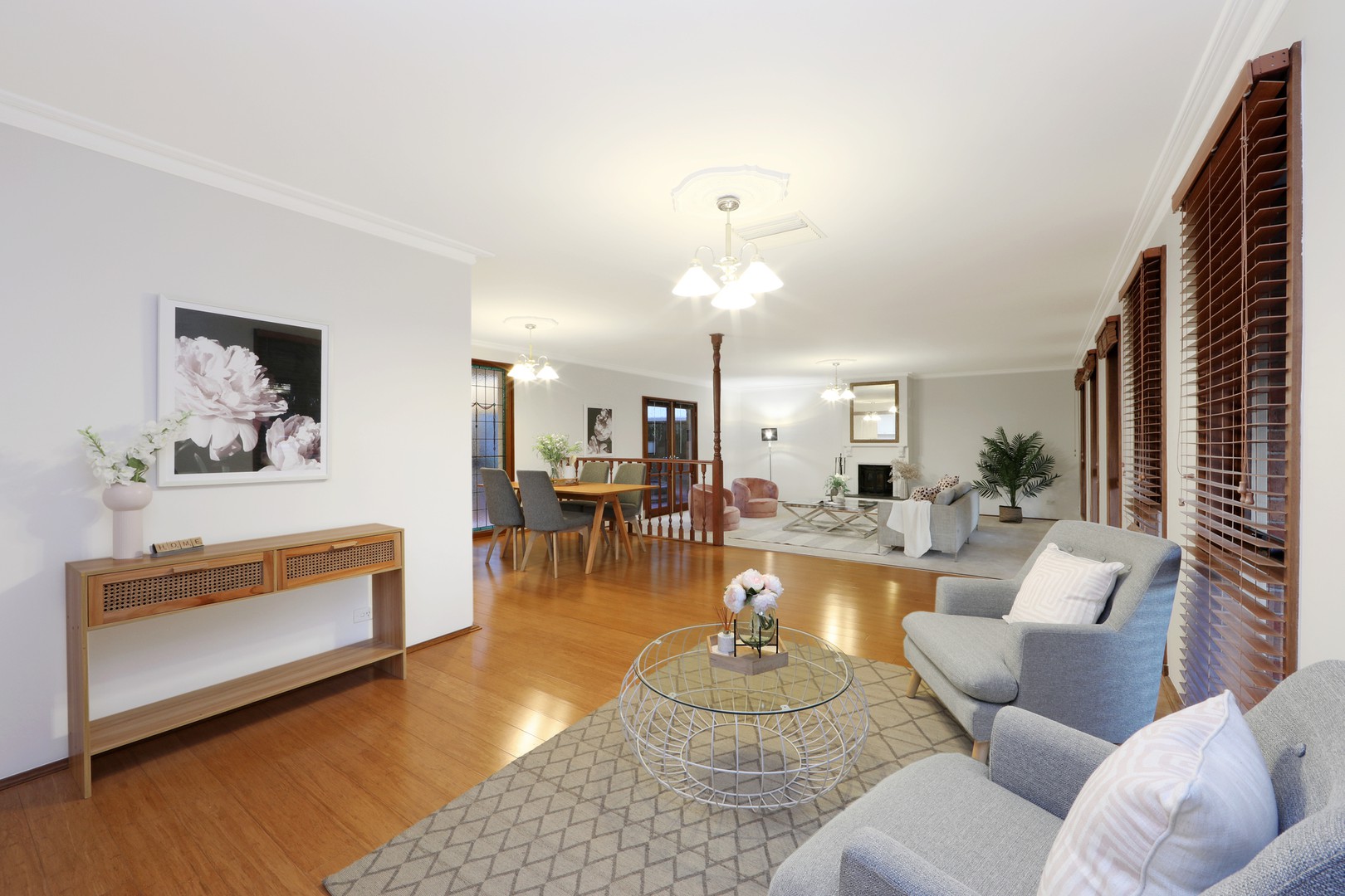 16 Timbertop Drive, Rowville, VIC 3178 - Thumbnail 2 - 14/02/2023