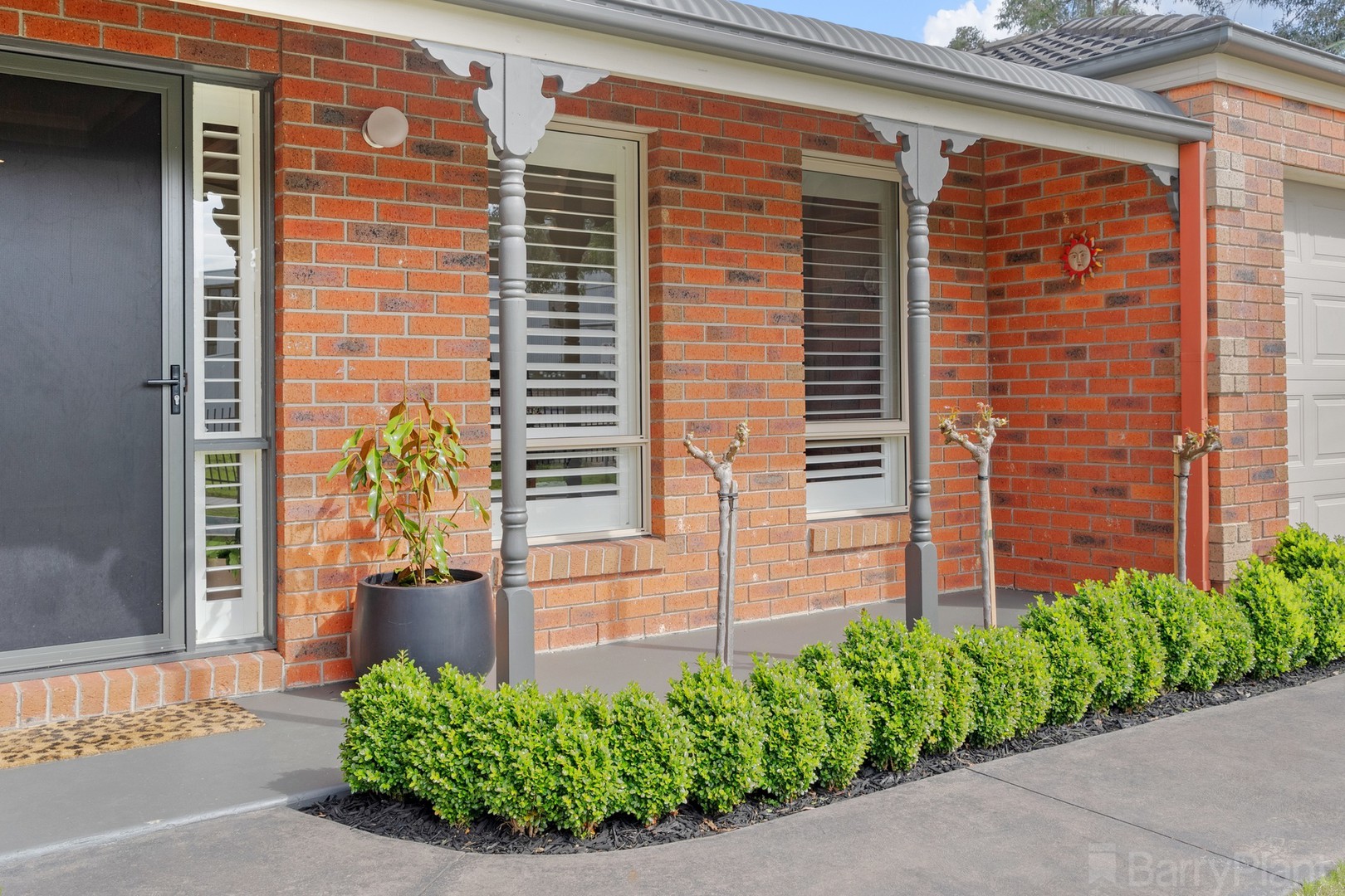 16 Tintern Avenue, Ringwood East, VIC 3135, Ringwood East - Thumbnail 2