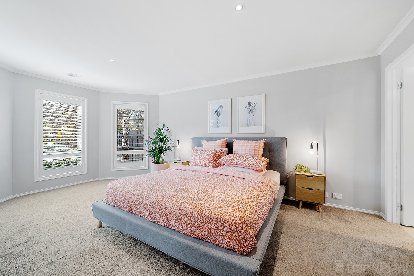 16 Tintern Avenue, Ringwood East, VIC 3135, Ringwood East - Thumbnail 5