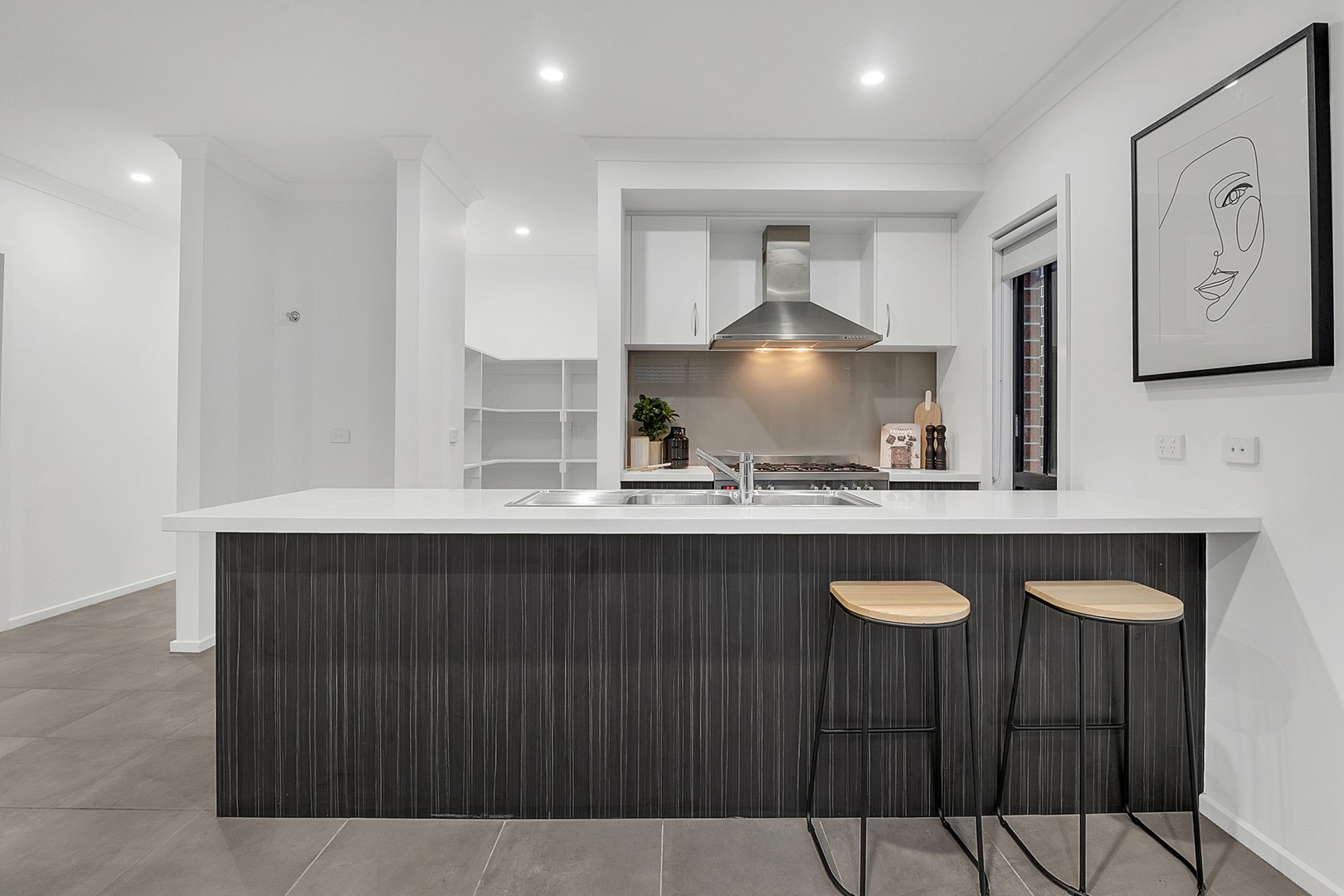 16 Tivoli Way, Mickleham, VIC 3064, Mickleham - Thumbnail 3