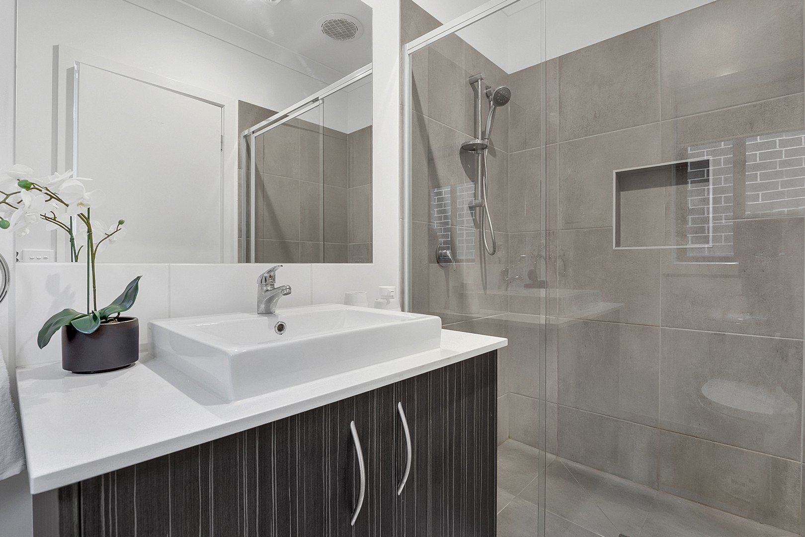 16 Tivoli Way, Mickleham, VIC 3064, Mickleham - Thumbnail 8