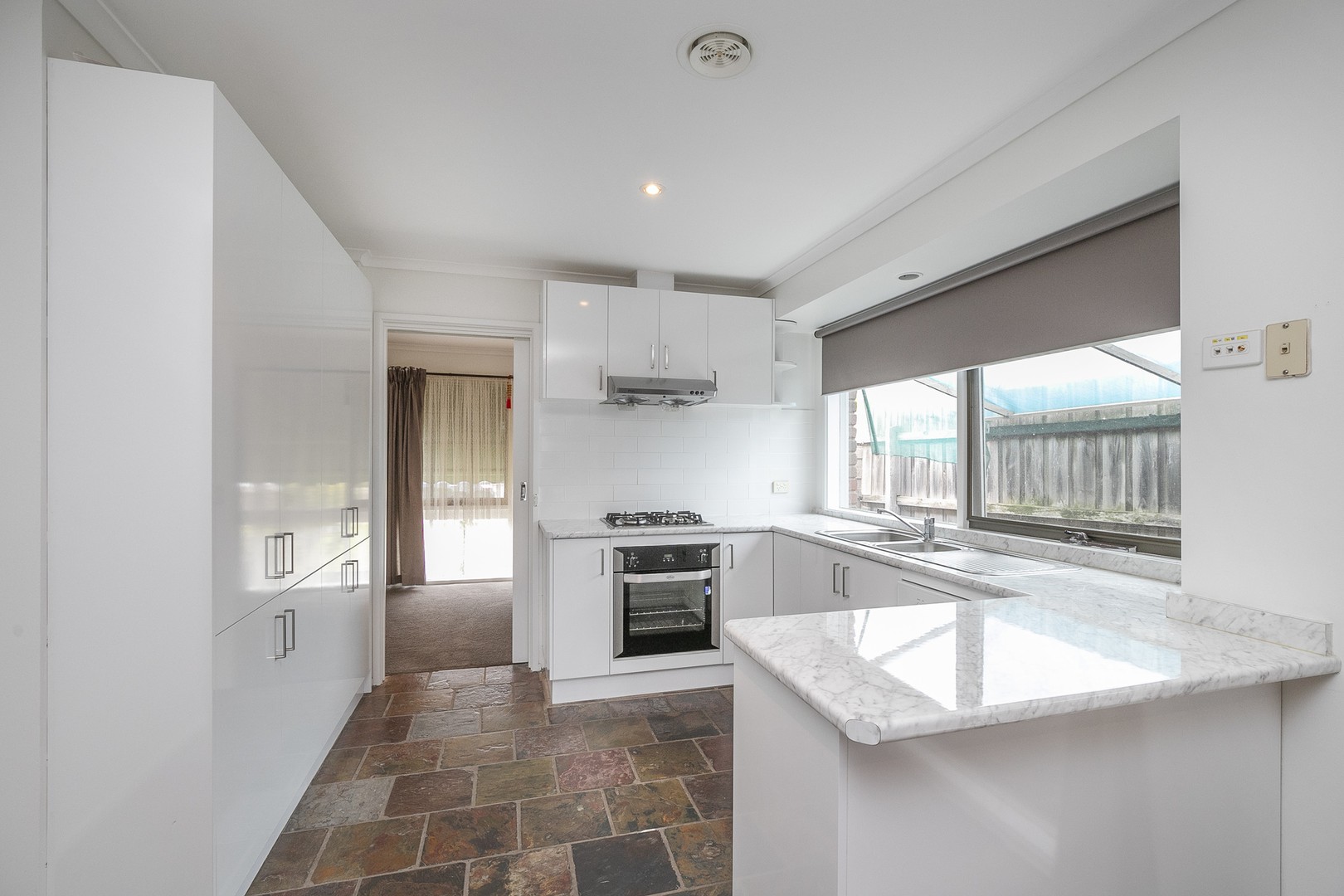 16 Valewood Drive, Kealba, VIC 3021, Kealba - Thumbnail 4