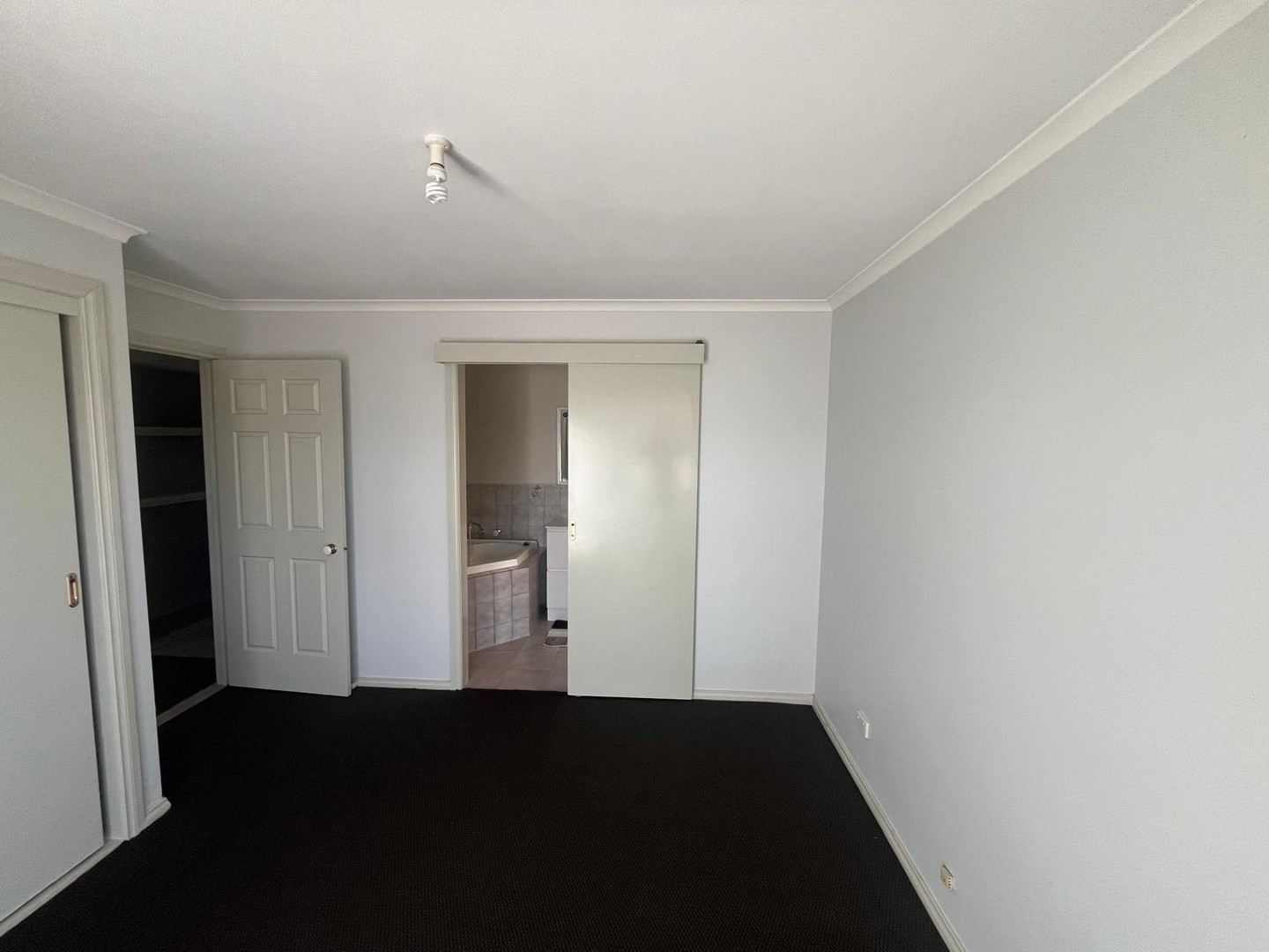 16 Vanessa Way, Delahey, VIC 3037, Delahey - Thumbnail 4