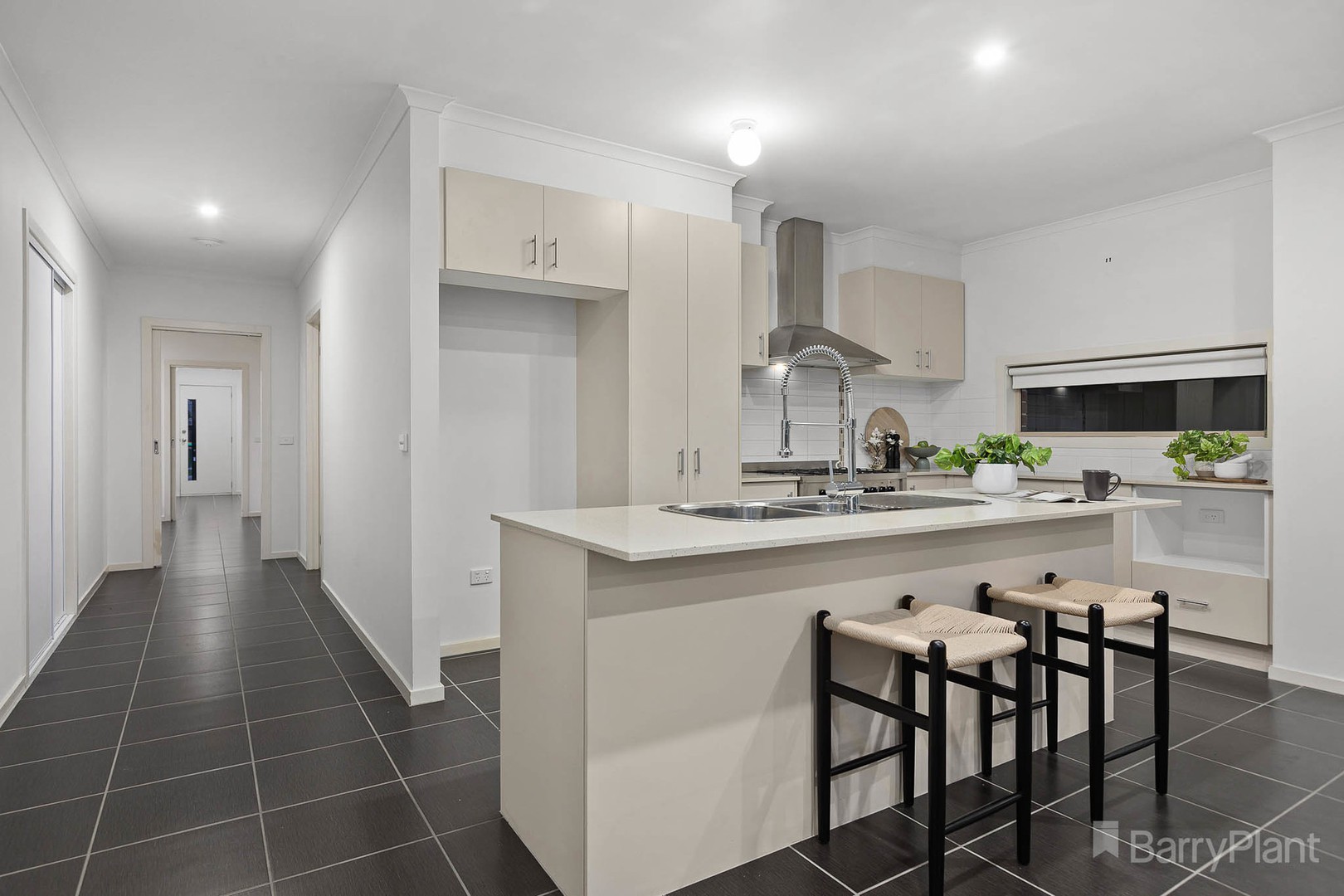 16 Verdant Avenue, Officer, VIC 3809, Officer - Thumbnail 3