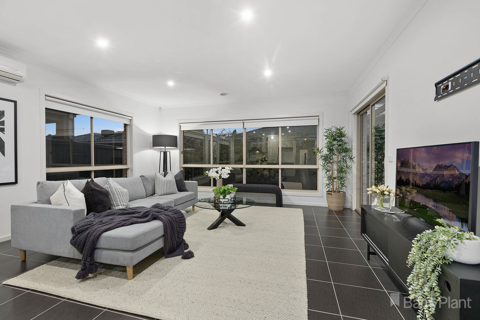 16 Verdant Avenue, Officer, VIC 3809, Officer - Thumbnail 6