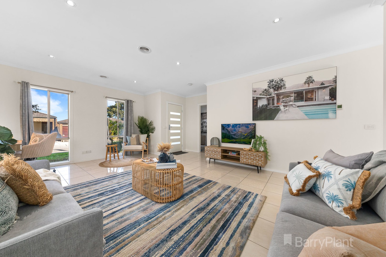 16 Vimini Drive, Narre Warren, VIC 3805, Narre Warren - Thumbnail 2